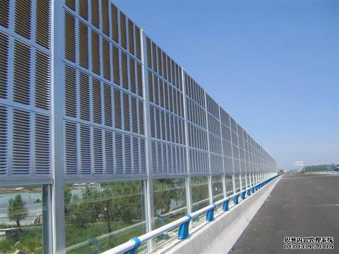 高速公路声屏障